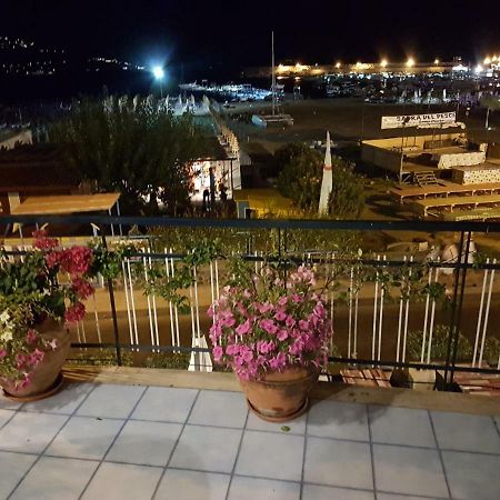 Terrazza Sul Mare Apartamento Giardini Naxos Exterior foto