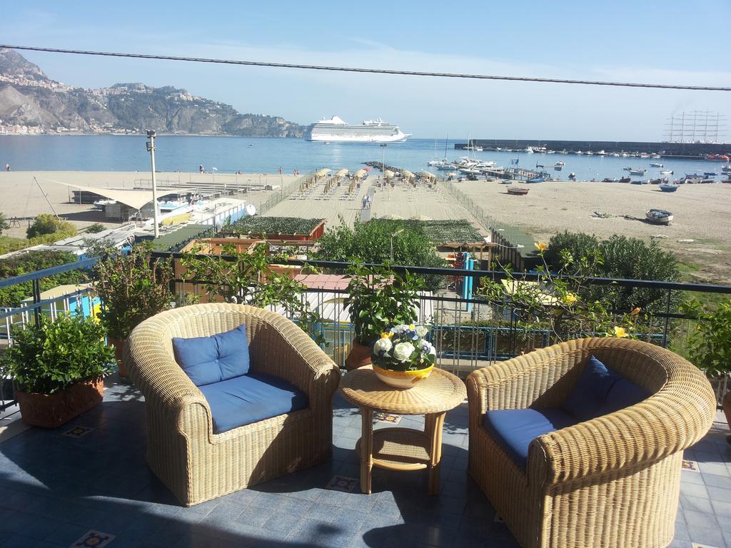 Terrazza Sul Mare Apartamento Giardini Naxos Quarto foto