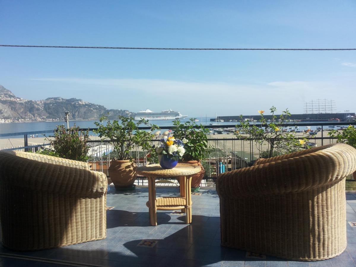 Terrazza Sul Mare Apartamento Giardini Naxos Quarto foto